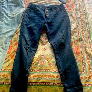The Loft curvy high rise skinny jeans size 10(30).